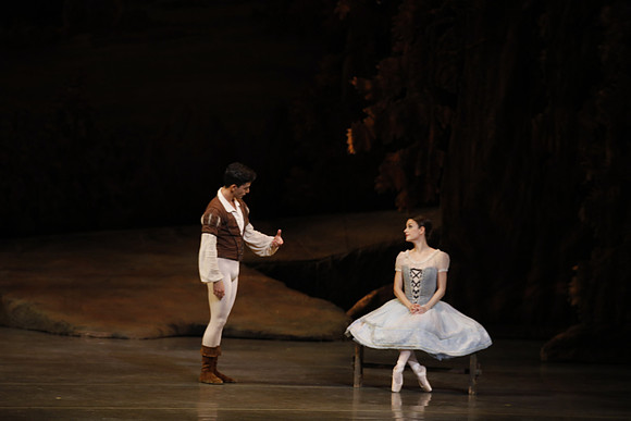 20161023_MCB_Giselle_Act1_3Cast_Jennifer_Laurent_Arsht__73A1595