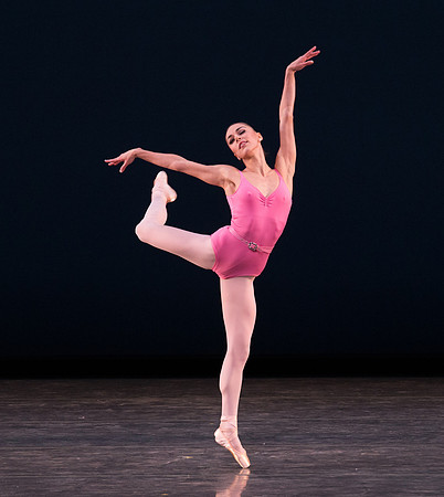 20150109_MCB_SI3M_Dress_Hear_the_Dance_CG3P0593