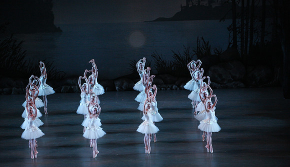 20151114_Swan_Lake_George_Balanchine_Kravis_IMG_6726