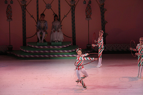 20141229_Nutcracker_WPB_Hoops_CG3P1398