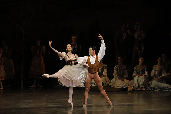 20161023_MCB_Giselle_Act1_3Cast_Jennifer_Laurent_Arsht__73A3100