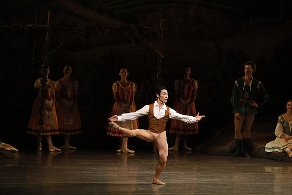 20161023_MCB_Giselle_Act1_3Cast_Jennifer_Laurent_Arsht__73A3349
