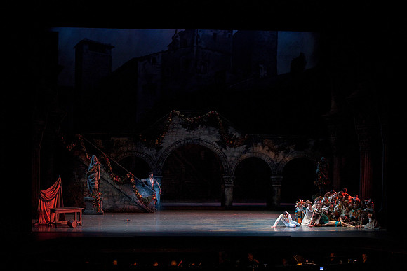 5029_DG_Miami_City_Ballet_Romeo_and_Juliet_Broward_center_2011IMG_1068