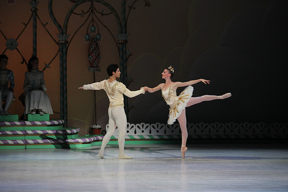20141223_Nutcracker_ARTC_Pasdedeux_CG3P1181