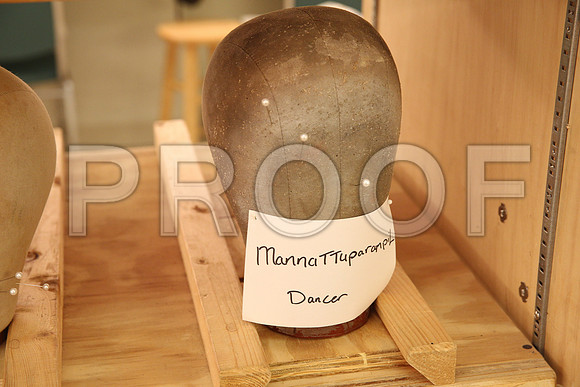 20150226_The_Pearl_Fisher_Backstage_Wigs_9C7C0456