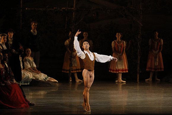 20161023_MCB_Giselle_Act1_3Cast_Jennifer_Laurent_Arsht__73A3360
