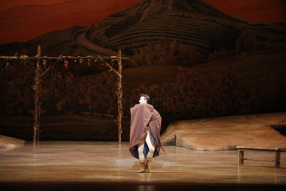 20161020_MCB_Giselle_Act1_2Cast_DR_No Makeup_Arsht_75A0042