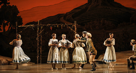 20161020_MCB_Giselle_Act1_DRDA_Arsht_73A3361