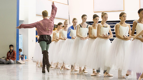 20161013_MCB_Giselle_Act1_Rehersal_Studio9C7C0036