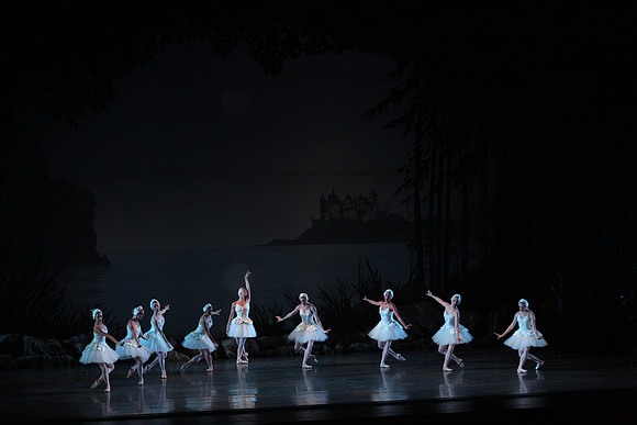 20151025_MCB_Swan_Lake_2Cast_Arsht_IMG_0116