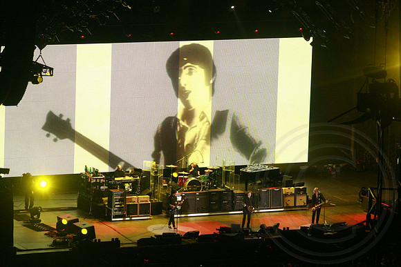20100409_3886_DG_Paul_Mccartney_Up_Coming_Tour_Concert_Miami_FL__MG_0065