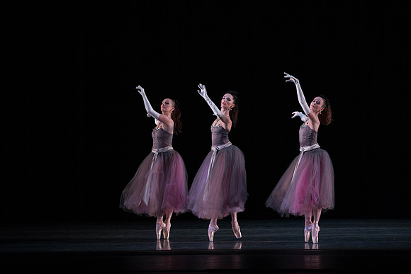 20180405_La Valse_Balanchine_Ravel__73A4212