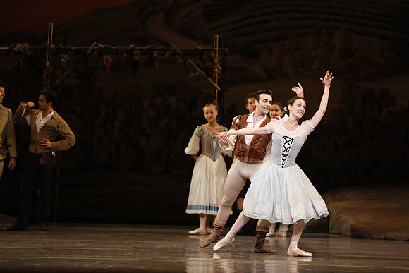 20161020_MCB_Giselle_2Cast_Act1_no Makeup_DRDA_Arsht_73A0036
