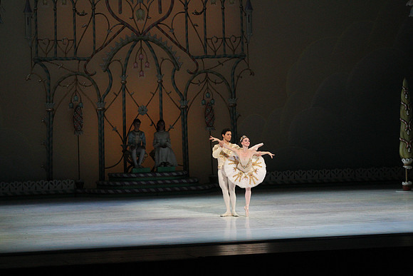 20141223_Nutcracker_ARTC_Pasdedeux_AL1B5778