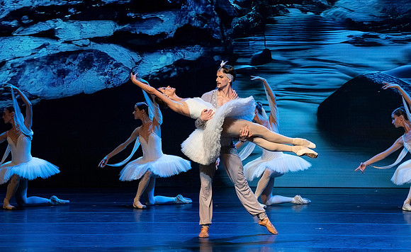 20241026_untitled20241026_Pas de deux from La bayadere__DSC2490