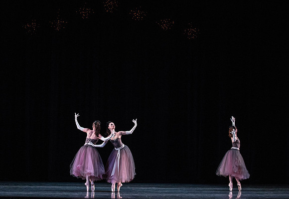 20180405_La Valse_Balanchine_Ravel__73A4164