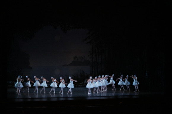 20151023_MCB_Swan_Lake_Prefomance_Arsht__75A2704