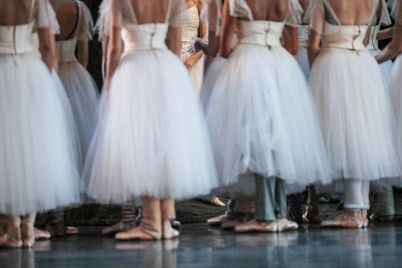 20161020_MCB_Giselle_2Cast_Act2_no Makeup_DRDA_Arsht_73A1438
