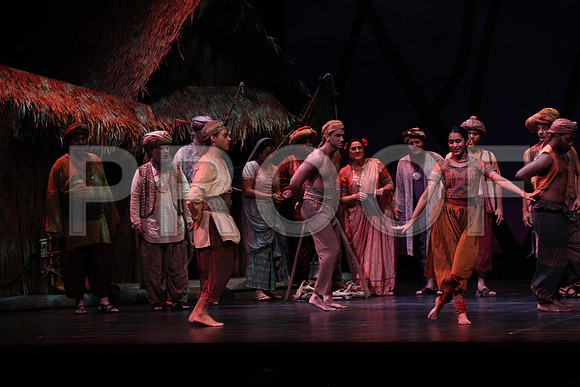 20150226_The_Pearl_Fisher_Act_29C7C0739