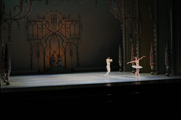 20141223_Nutcracker_ARTC_Pasdedeux_AL1B5729