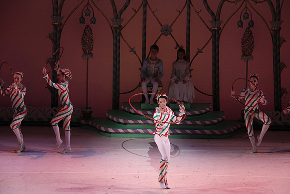 20141229_Nutcracker_WPB_Hoops_CG3P1429