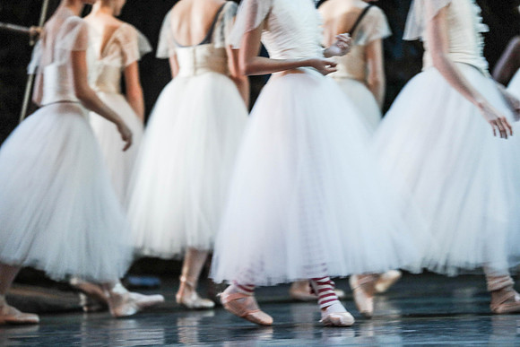 20161020_MCB_Giselle_2Cast_Act2_no Makeup_DRDA_Arsht_73A1451