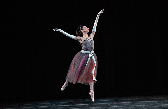 20180405_La Valse_Balanchine_Ravel__73A4335