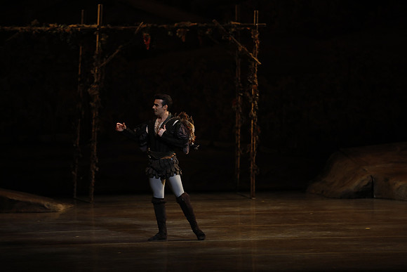 20161023_MCB_Giselle_Act1_3Cast_Jennifer_Laurent_Arsht__73A1374