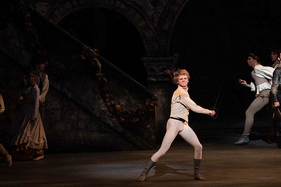20221023_Romeo_And_Juliet_3_Cast_DSC2584