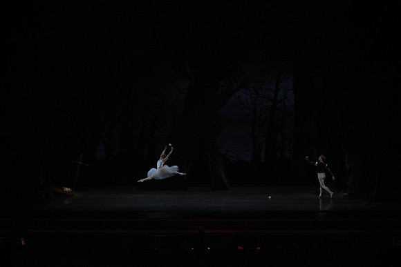 20161020_MCB_Giselle_Act1_DRSH_75A1102