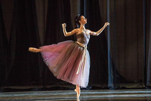 20180405_La Valse_Balanchine_Ravel__73A4123-2
