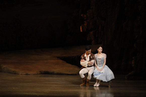 20161023_MCB_Giselle_Act1_3Cast_Jennifer_Laurent_Arsht__73A1598
