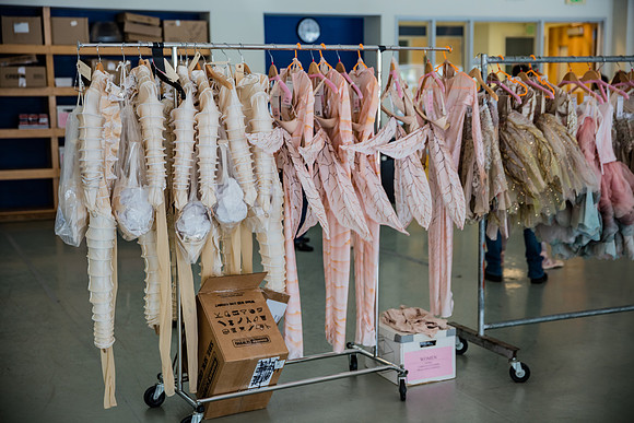 20160310_Midsummer_Costumes_Fitting_Studio_075A3175
