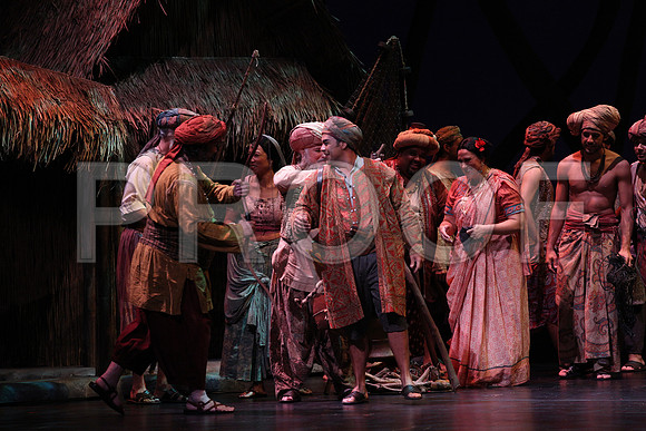 20150226_The_Pearl_Fisher_Act_29C7C0652