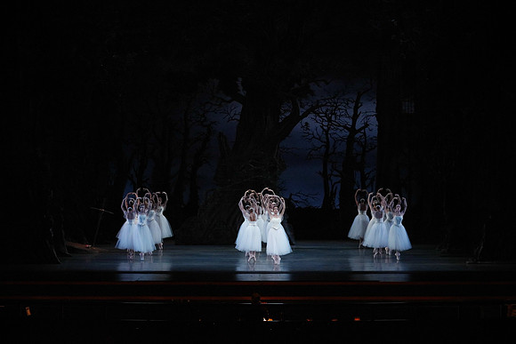 20161020_MCB_Giselle_Act1_DRSH_75A0281