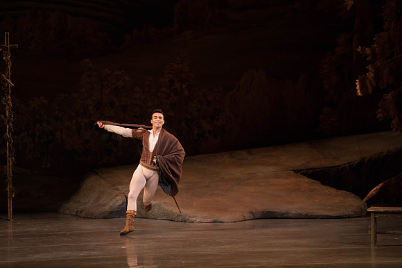 20161022_MCB_Giselle_Act1_2Cast_Tricia_Arsht_Arsht_73A5586