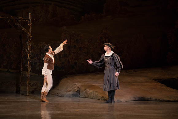 20161022_MCB_Giselle_Act1_2Cast_Tricia_Arsht_Arsht_73A5648