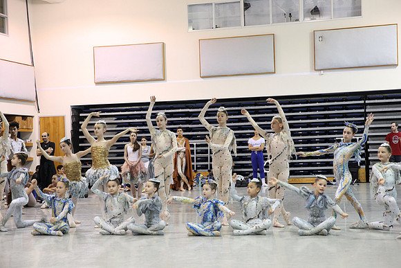 20160310_Midsummer_Act1_Studio_IMG_1446