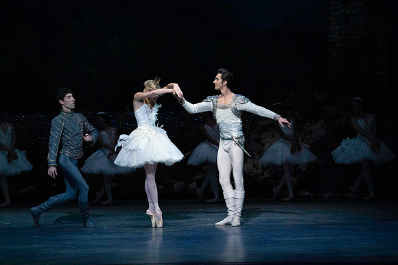 20240417_Swan_Lake_Act 4_2_Cast_DSC3054.ARW