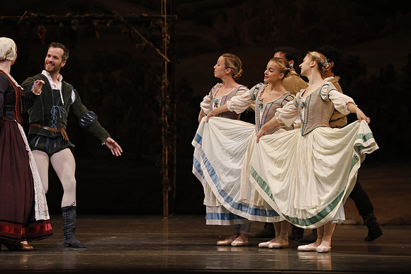 20161020_MCB_Giselle_2Cast_Act1_no Makeup_DRDA_Arsht_73A0105