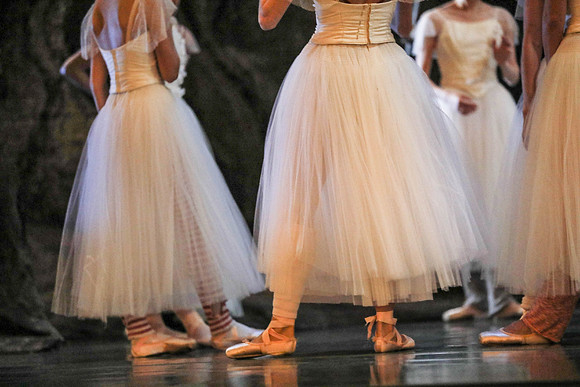 20161020_MCB_Giselle_2Cast_Act2_no Makeup_DRDA_Arsht_73A1553