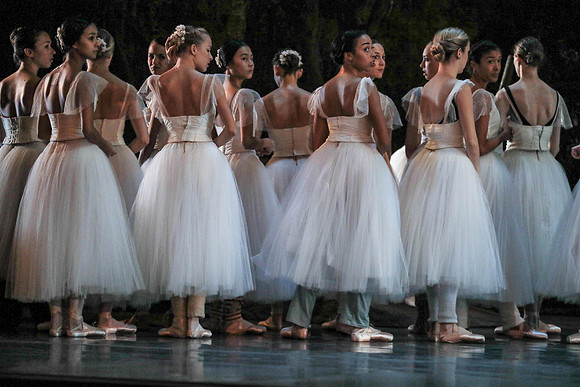 20161020_MCB_Giselle_2Cast_Act2_no Makeup_DRDA_Arsht_73A1430
