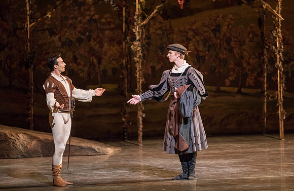 20161022_MCB_Giselle_Act1_2Cast_Tricia_Arsht_Arsht_73A5615