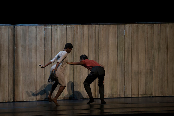 20170223_Alvin_Ailey_Walking_Mad_PR_Closeup_G3P1543