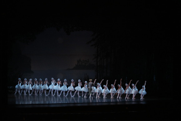 20151023_MCB_Swan_Lake_Prefomance_Arsht__75A2595