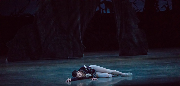 20161022_MCB_Giselle_Act2_2Cast_Tricia_Arsht_73A0313