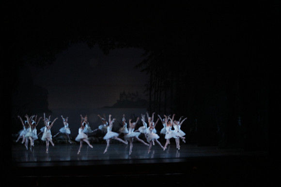 20151023_MCB_Swan_Lake_Prefomance_Arsht__75A2561