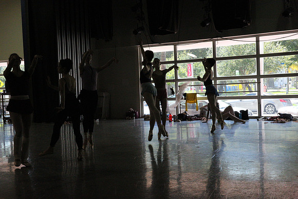 20150312_MCB_Raymonda_Variations_Studio_Arnold_9C7C6288