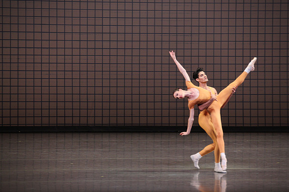 20170114_Glass_Pieces_Preformance_Saturday_Chase_Lauren_MCB_9C7C0123