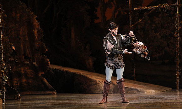 20161020_MCB_Giselle_Act1_DRDA_Arsht_73A3379